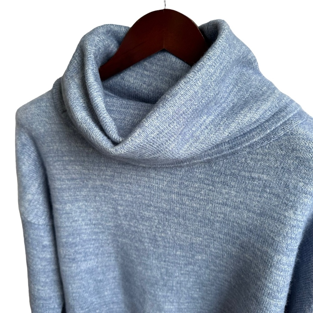 Dreamers Loose Turtleneck S